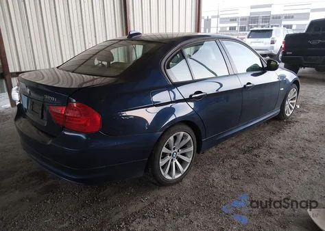 2011 BMW 328I z USA, uszkodzony, nr VIN WBAPH7G54BNM56460